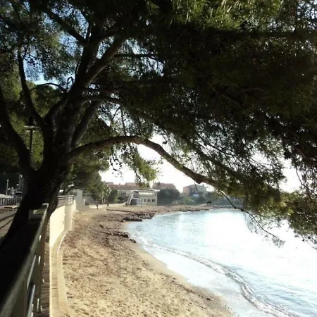 La Corniche 4 *